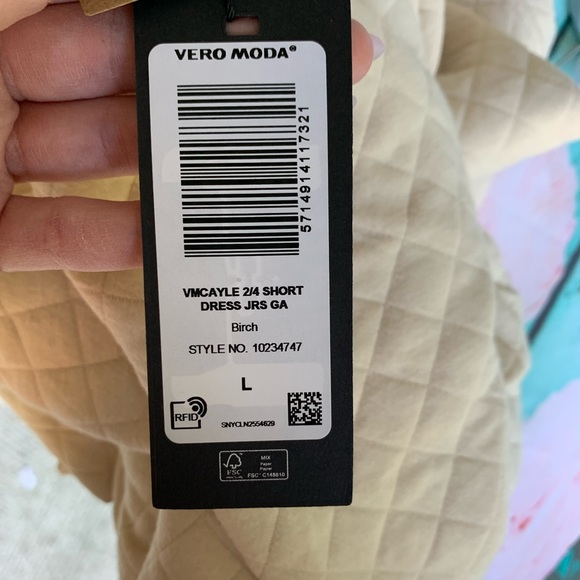 🍓QUILTED dress - Picture 4 of 7